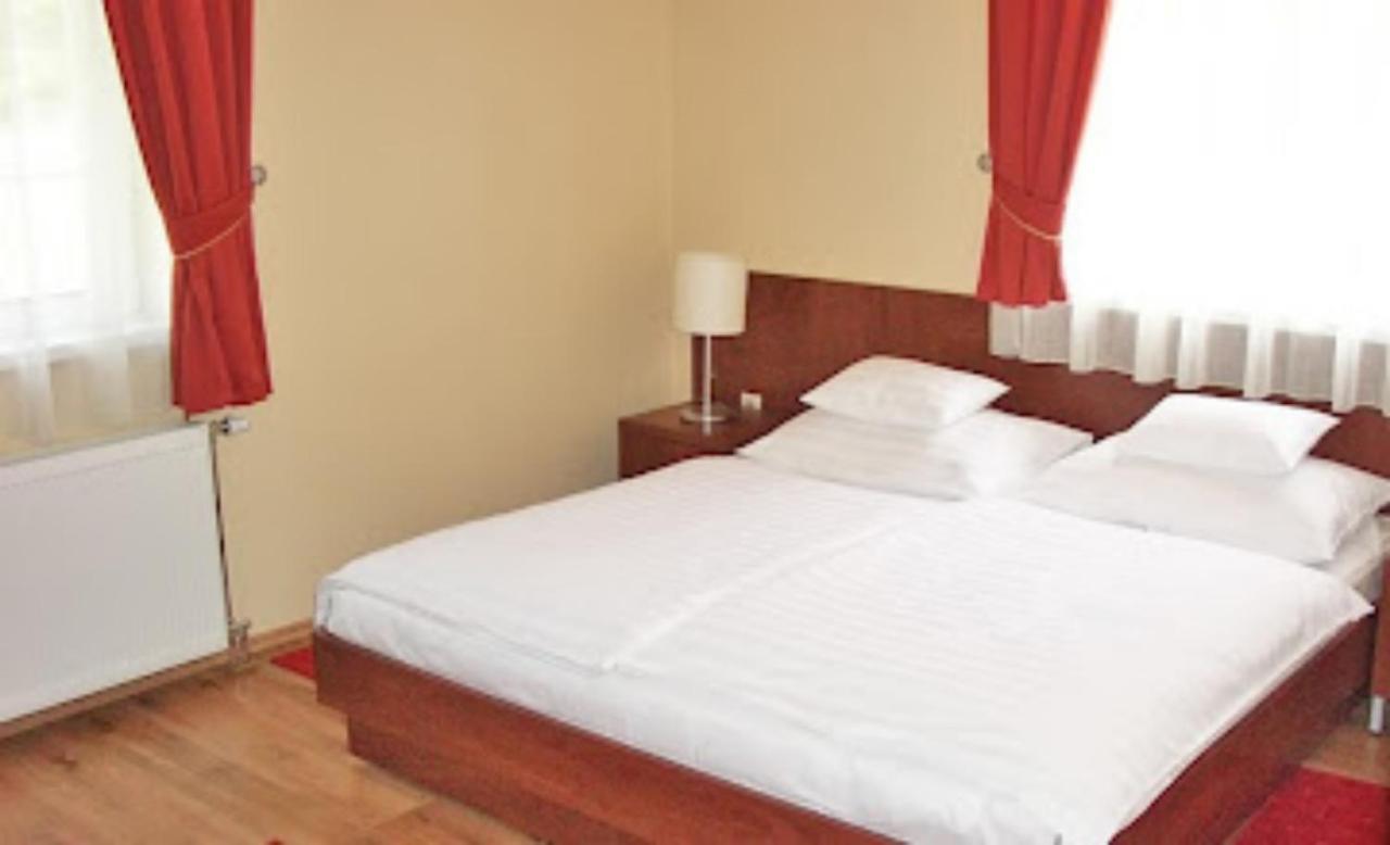 Staff House Bed & Breakfast Nyiregyhaza Luaran gambar